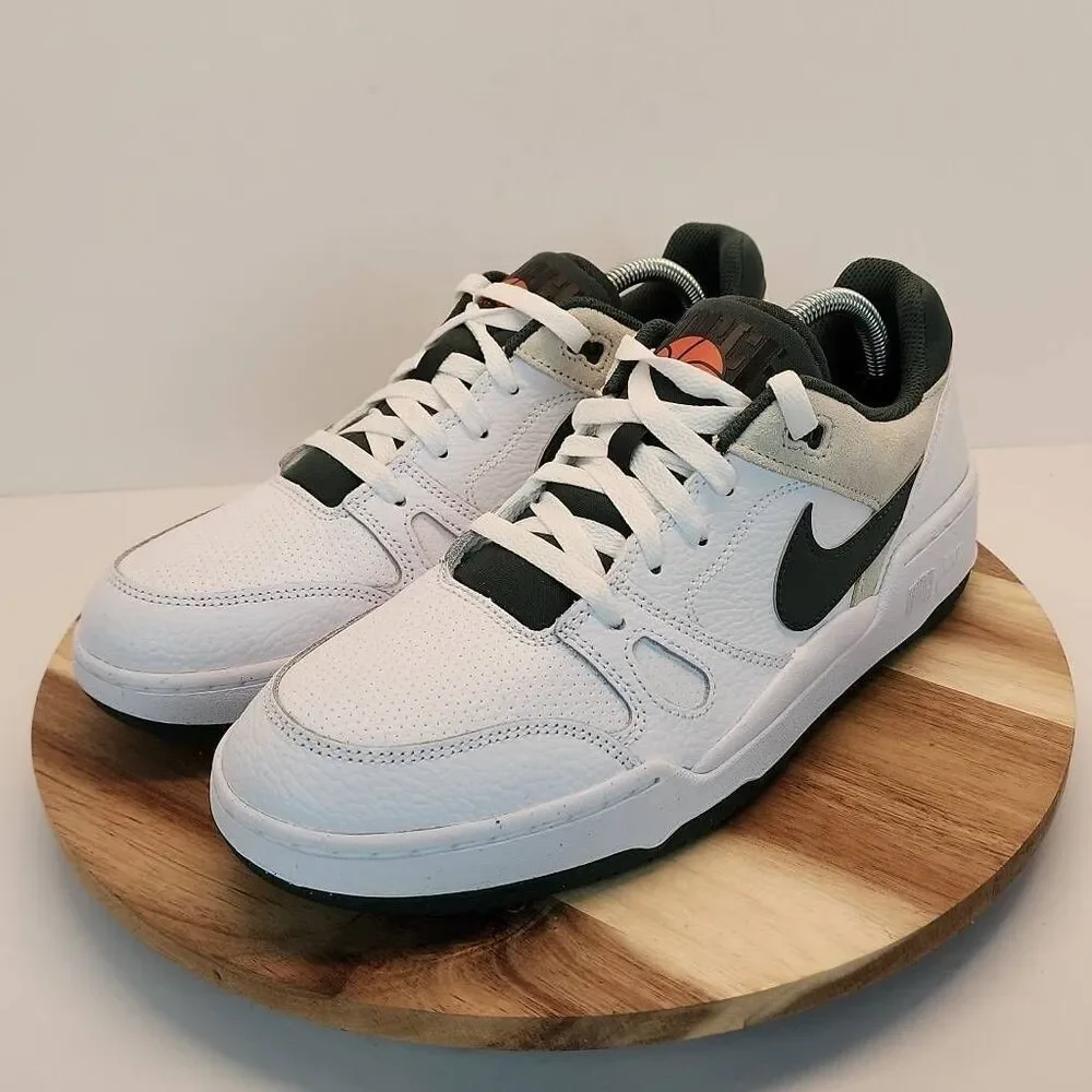 NIKE FULL FORCE LOW CASUAL SNEAKERS MENS SIZE 10 WHITE / DARK GREEN